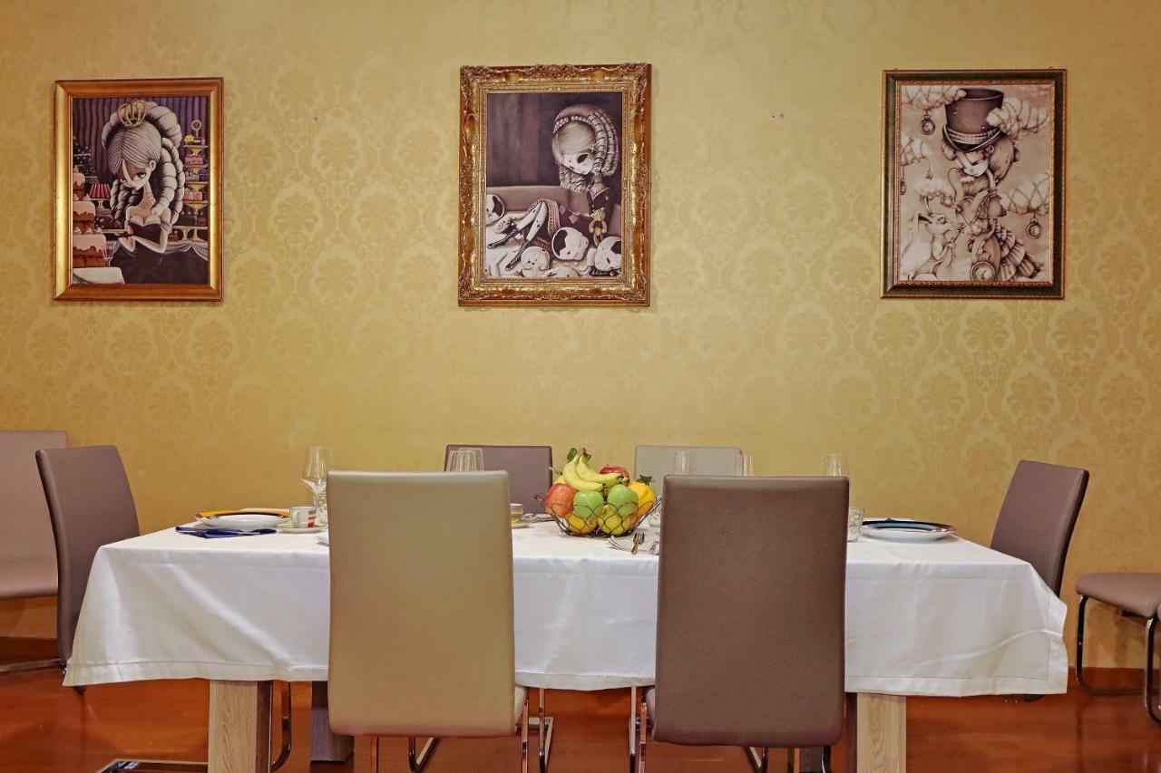 Luxor Domus Trastevere Rome